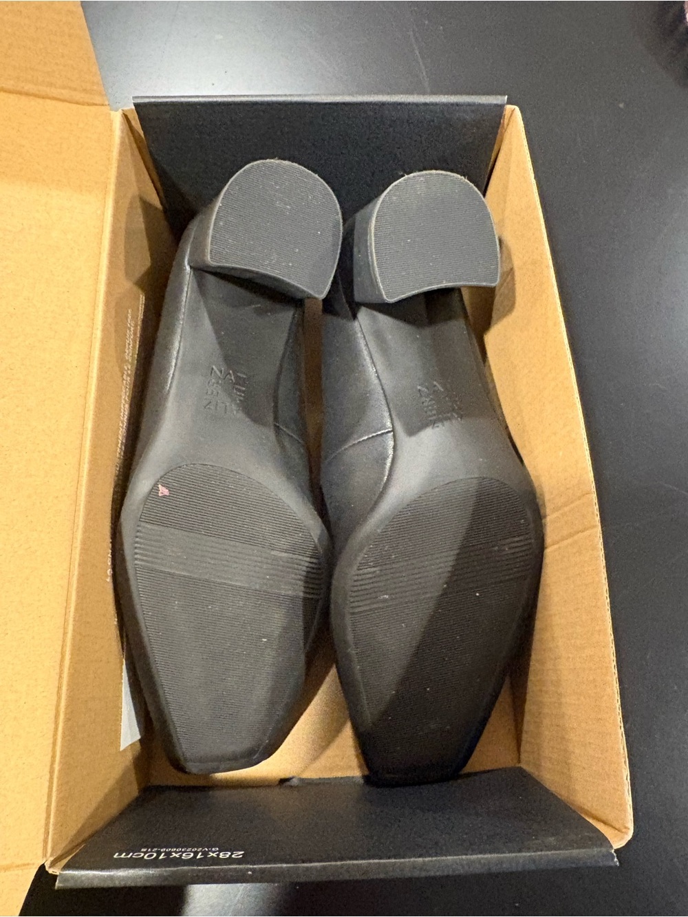 Naturalizer Black Leather Block Heel Pumps Women’s Size 7.5 - Picture 5 of 7